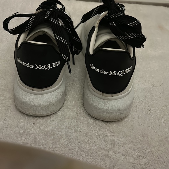 Sneakers - Picture 2 of 2